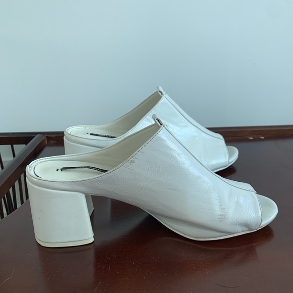 Zara Basic - White Chunky Heel With Thick Strap - Picture 7 of 14